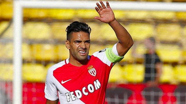 Radamel Falcao sigue hospitalizado en Francia por una conmoción cerebral