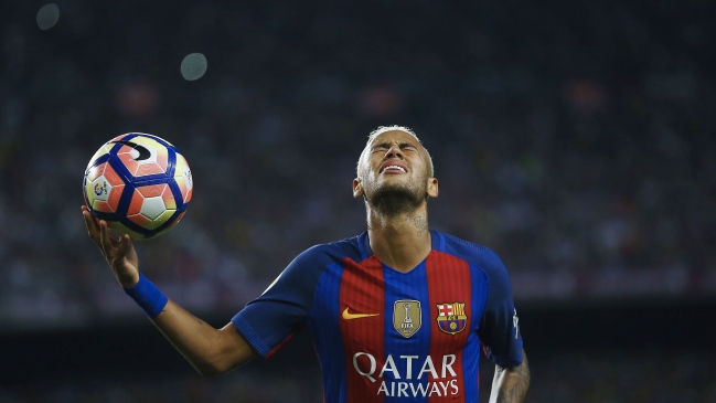 Audiencia Nacional Española ordenó procesar a Neymar por engaño en su traspaso a FC Barcelona