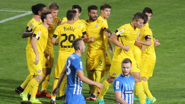 Dinamo Zagreb ganó con lo justo y se acercó al líder de la liga croata