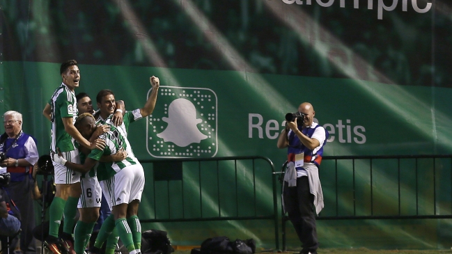 Real Betis volvió al triunfo en la liga española con actuación de Felipe Gutiérrez