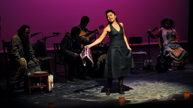 Teatro rinde tributo a Juan Radrigán