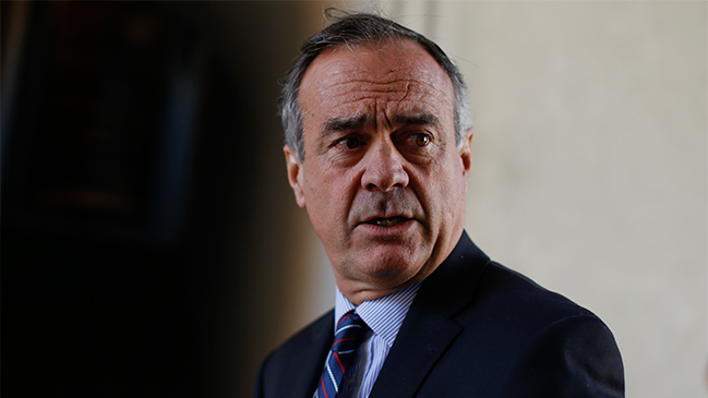 Ignacio Walker: Veo en la candidatura de Guillier el germen de la demagogia y el populismo