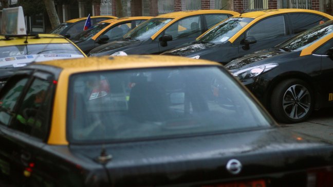 Taxistas de Concepción llevan reclamo contra Uber hasta la Justicia
