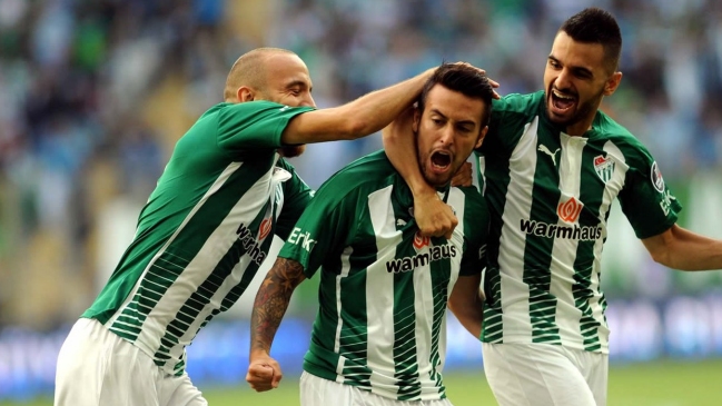 Cristóbal Jorquera le dio la victoria a Bursaspor sobre Kasimpasa en la liga turca