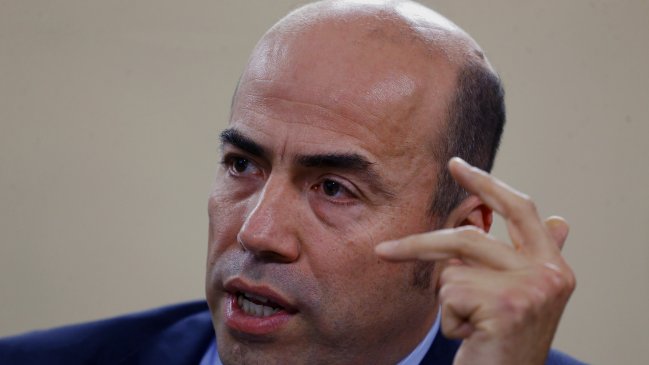 Pensiones abultadas: Estado pierde 1.000 millones anuales, según contralor