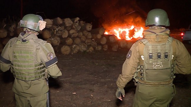 Cuatro máquinas quemadas en nuevo atentado incendiario en La Araucanía