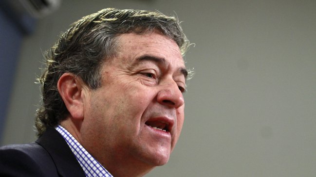 Senador Coloma y Presupuesto 2017: 