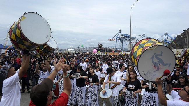 Carnaval de Mil Tambores reunirá a más de 50 mil personas en Valparaíso