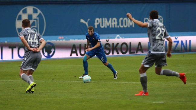 Dinamo Zagreb solo empató en casa ante Hajduk Split en Croacia