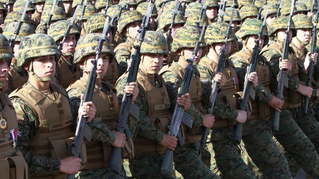 Diputados piden a Presidenta Bachelet apurar discusión sobre financiamiento a las FF.AA.