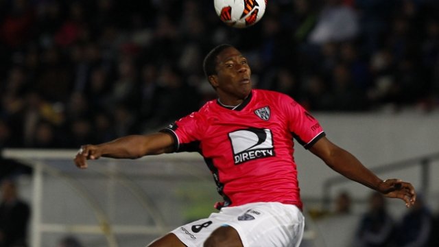 Daniel Angulo y Robert Arboleda quedaron al margen del partido ante Chile