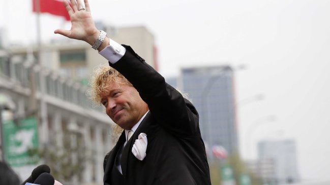 ¿Por qué Farkas se adjudicó el sitio web leonardofarkas2018.cl?