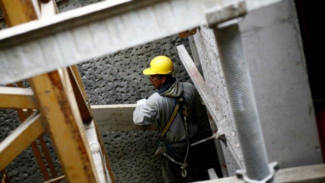 Imacec: Economía chilena creció un 2,5 por ciento durante agosto