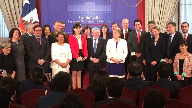 Bachelet anunció plan de reorganización del Sename