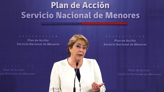 Funcionarios del Sename ante anuncios de Bachelet: 