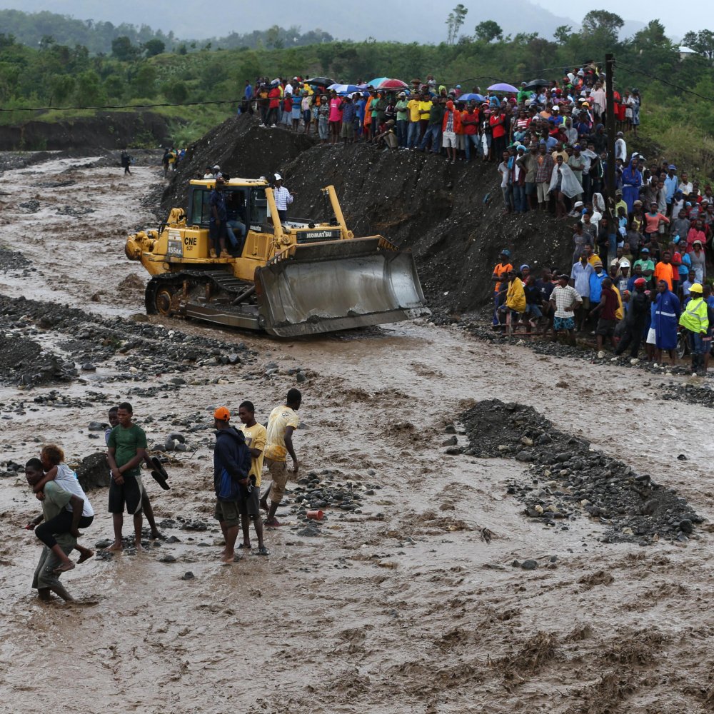 Huracán Matthew provocó catástrofe en Haití: Más de 264 fallecidos y 20.000 casas dañadas