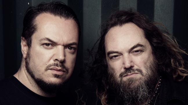 Max e Igor Cavalera celebran los 20 años de 