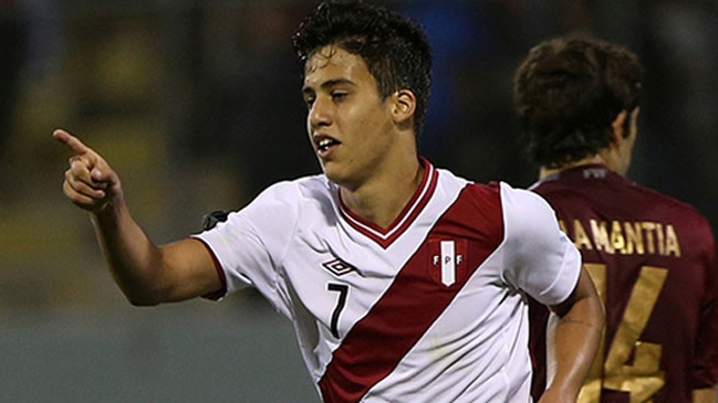 Delantero de Perú: Chile es el último campeón de América, pero tenemos todo para salir a ganar