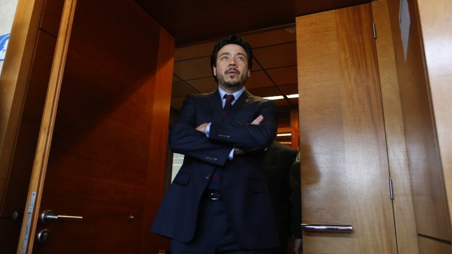 Jorge Abbott sobreseyó sumario contra fiscal Emiliano Arias