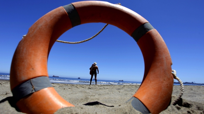 Encontraron cadáver de un joven enterrado en Playa Blanca de Coronel