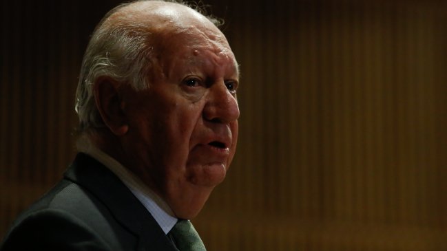 Ricardo Lagos está a favor de eliminar el CAE: 