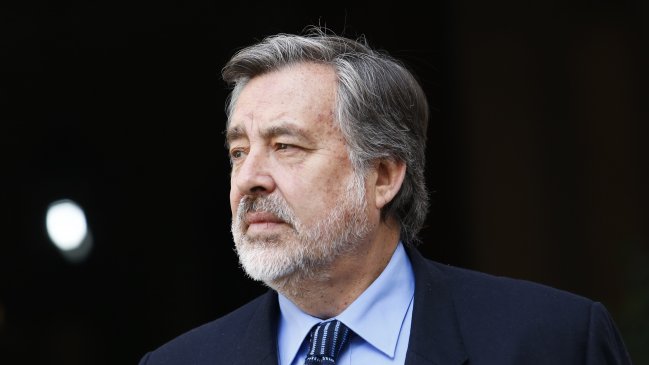 Guillier: Hay sectores de la Nueva Mayoría que no creen en la descentralización