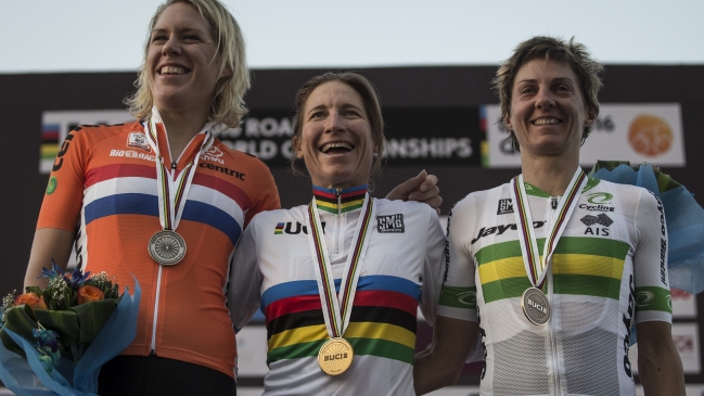 La estadounidense Amber Neben se coronó campeona del mundo de contrarreloj