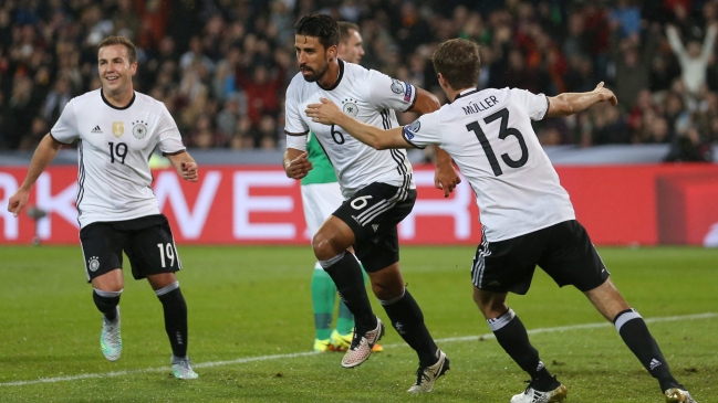 Alemania liquidó tempranamente su duelo ante Irlanda del Norte por las Clasificatorias