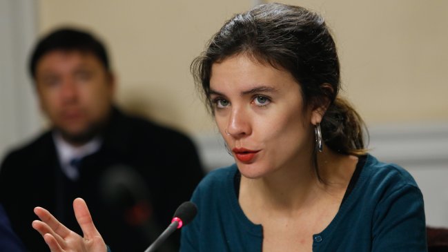 Vallejo defendió quitar alusión a Dios: Proyecto no es contra religiones ni creyentes