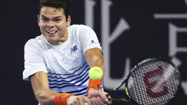 Wawrinka y Raonic pasaron sin problemas a los octavos de final en Shanghai
