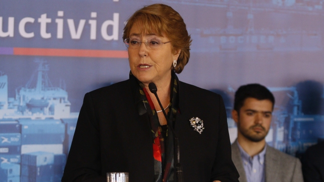 Bachelet llamó a votar pese a cambios de domicilio: 