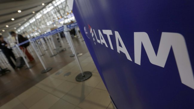 Pilotos de Latam en Argentina iniciaron paro este miércoles