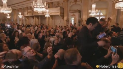   Así fue el anuncio de Bob Dylan como ganador del Nobel de Literatura 