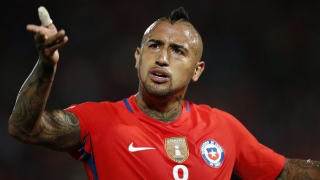 Arturo Vidal formó parte del 11 ideal de France Football de las Clasificatorias en octubre