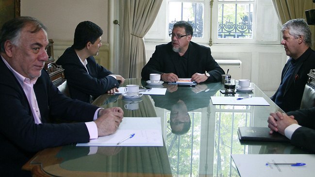 Gobierno y Congreso buscan solución a cambios erróneos de domicilio electoral