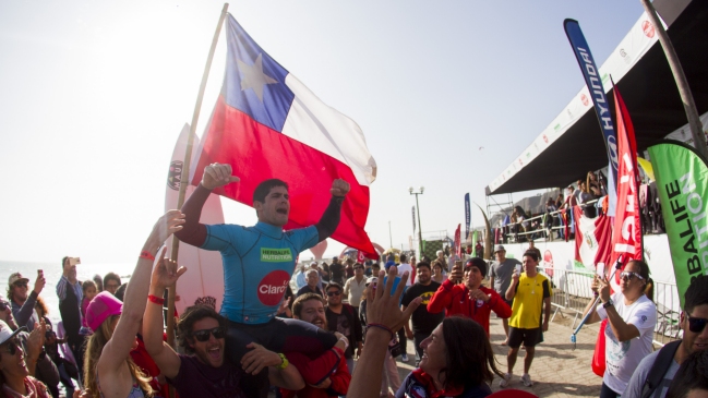 Chileno Manuel Selman se coronó campeón panamericano de surf en Perú