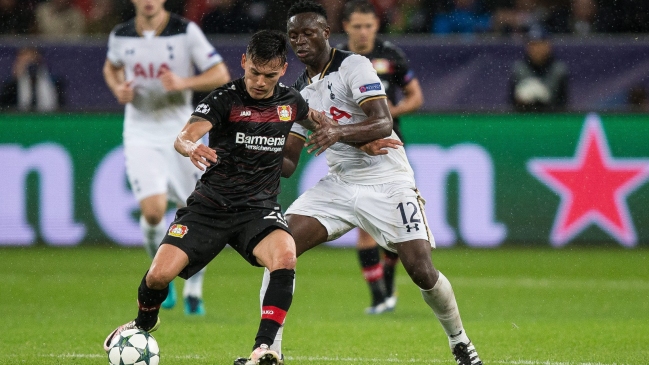 Aránguiz fue protagonista en igualdad de Bayer Leverkusen ante Tottenham por la Champions