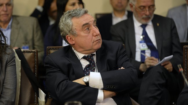 Rector Vivaldi y reforma a la educación superior: Hay flojera política