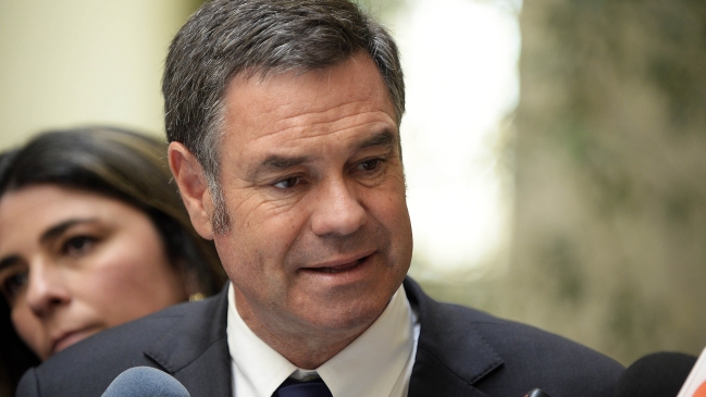 Ossandón acusó impunidad tras formalización de ME-O: No tocan a los ex Presidentes