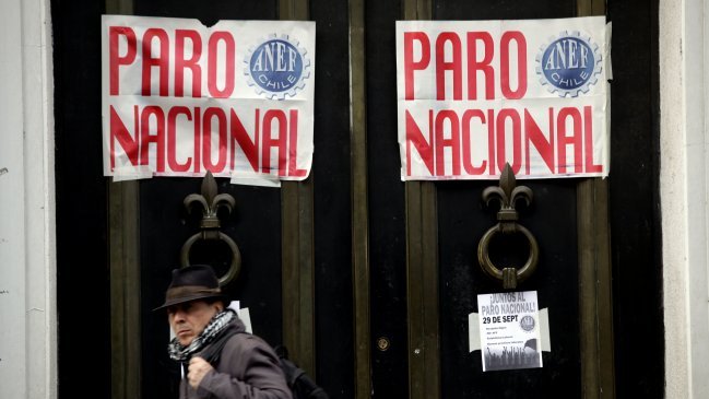 Funcionarios del sector público inician paro de 48 horas este jueves