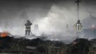 El trabajo de Bomberos combatiendo el incendio en cercanías del aeropuerto