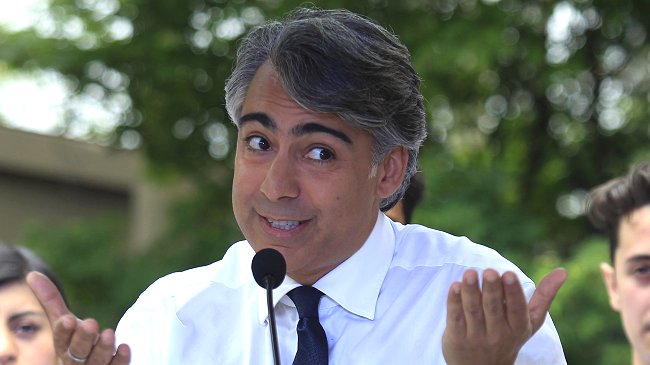 Caso SQM: Fiscal negó colaboración de Marco Enríquez-Ominami