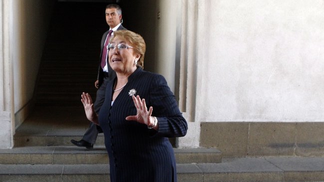 Bachelet: Responsabilizar de resultados a tres o cuatro personas es superficial