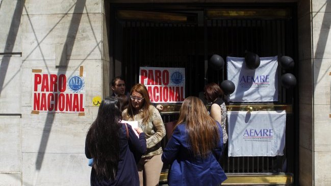 Funcionarios públicos: Reajuste no da 