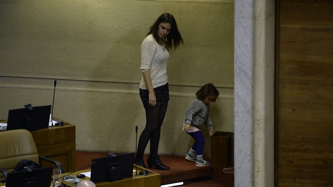 Camila Vallejo publicó cómo gasta su dieta parlamentaria