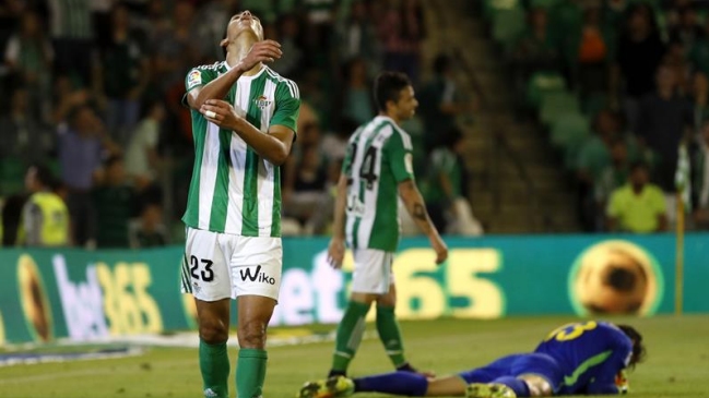 Felipe Gutiérrez jugó en caída de Real Betis ante Espanyol en la liga española
