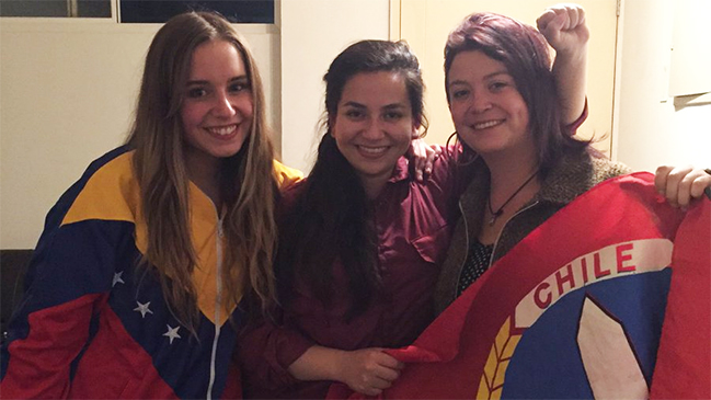 Hija de Karen Doggenweiler se mete en la política y ganó su elección universitaria