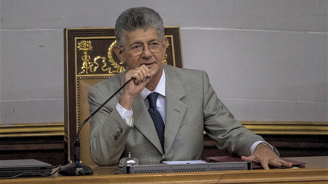 Oposición venezolana dejará el diálogo si en 