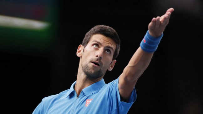 Novak Djokovic alcanzó los octavos de final del Masters 1.000 de París-Bercy