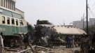 Choque de trenes dejó 14 muertos y 50 heridos en Pakistán
